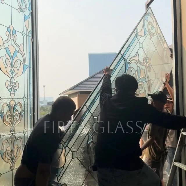 Pemasangan Kaca Patri oleh Team Firta Glass.