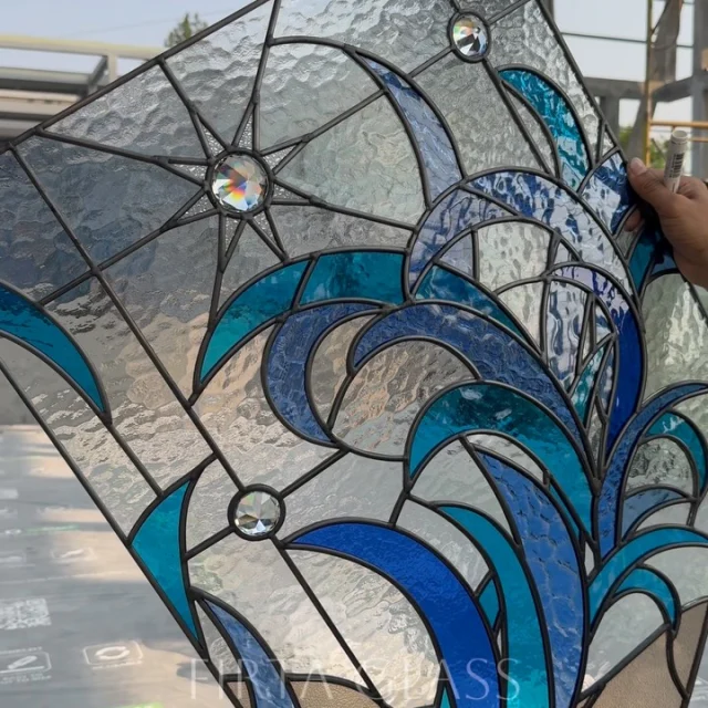 Kenapa seorang Sultan mau membeli Stained Glass Dome, padahal harganya bisa setara sebuah rumah?